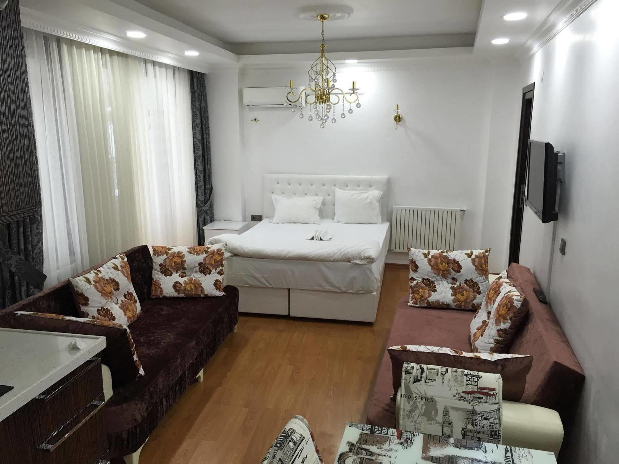 Ayasofya Deluxe Apart อิสตันบูล ภายนอก รูปภาพ